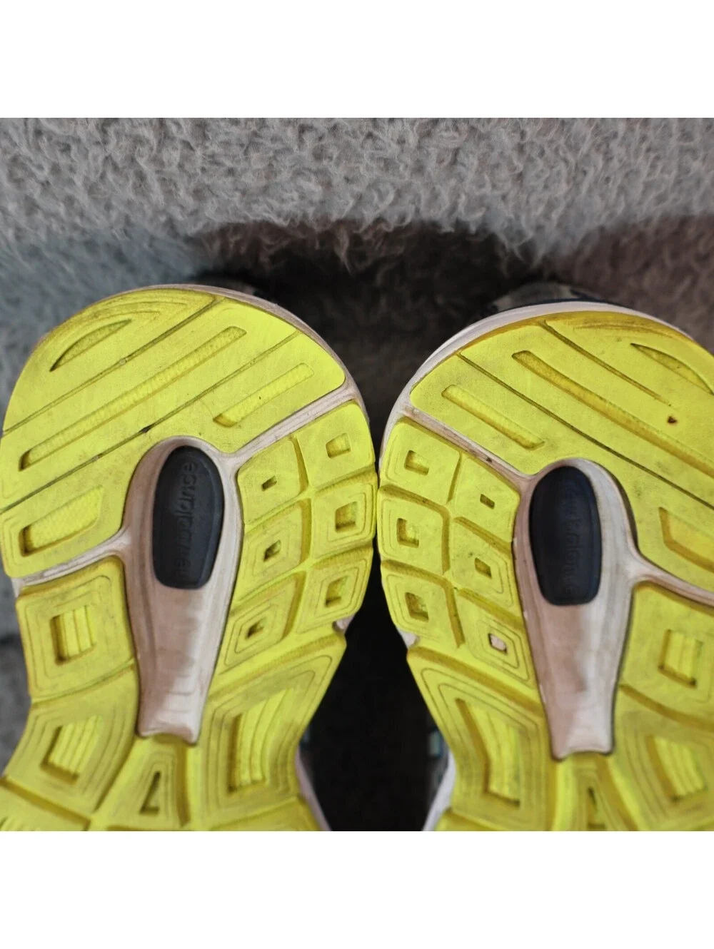 New Balance 680v6 Running Shoes Women sz 9.5 Mesh W680LA6